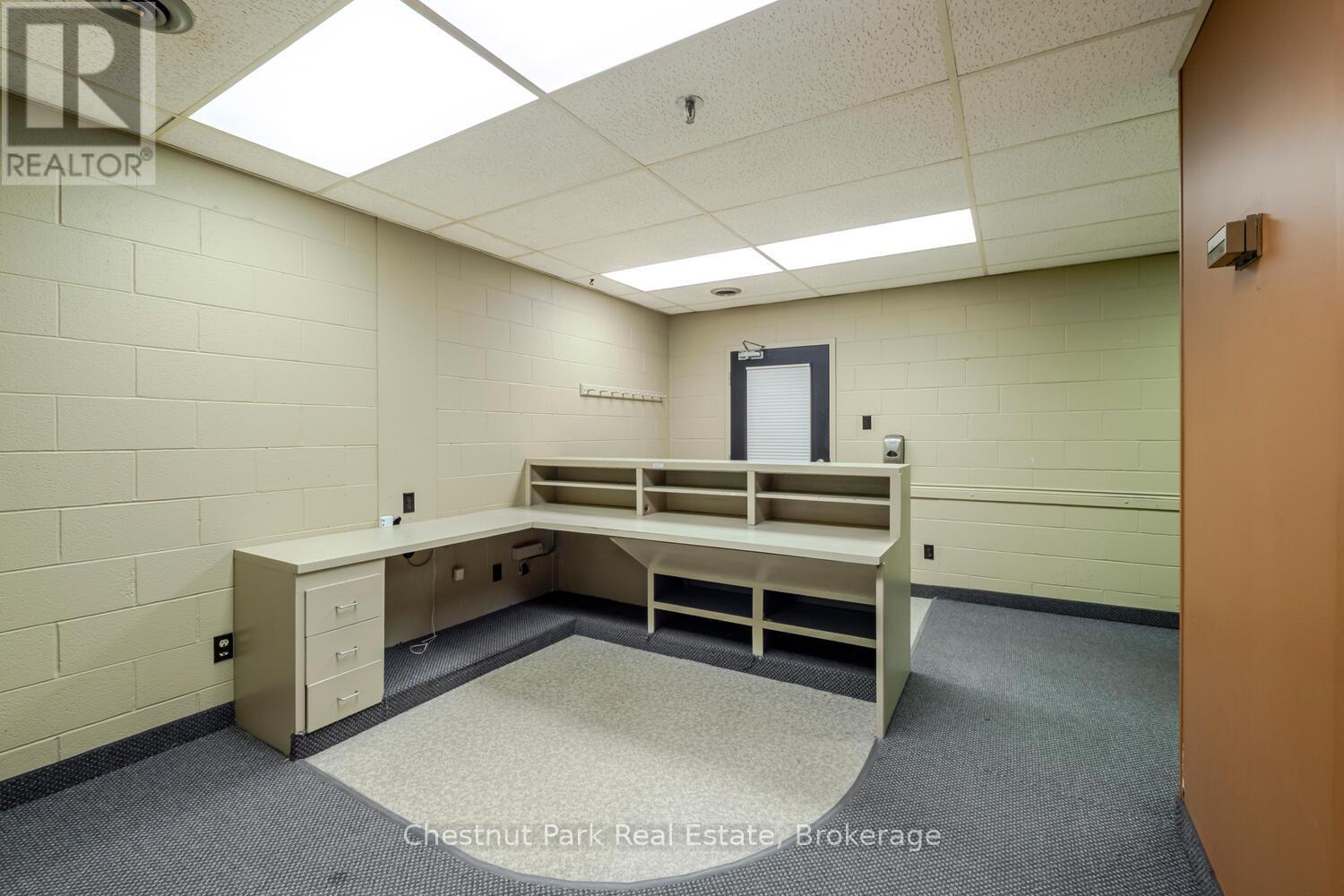 10 - 945 3rd Avenue E, Owen Sound, Ontario  N4K 2K8 - Photo 6 - X12939518