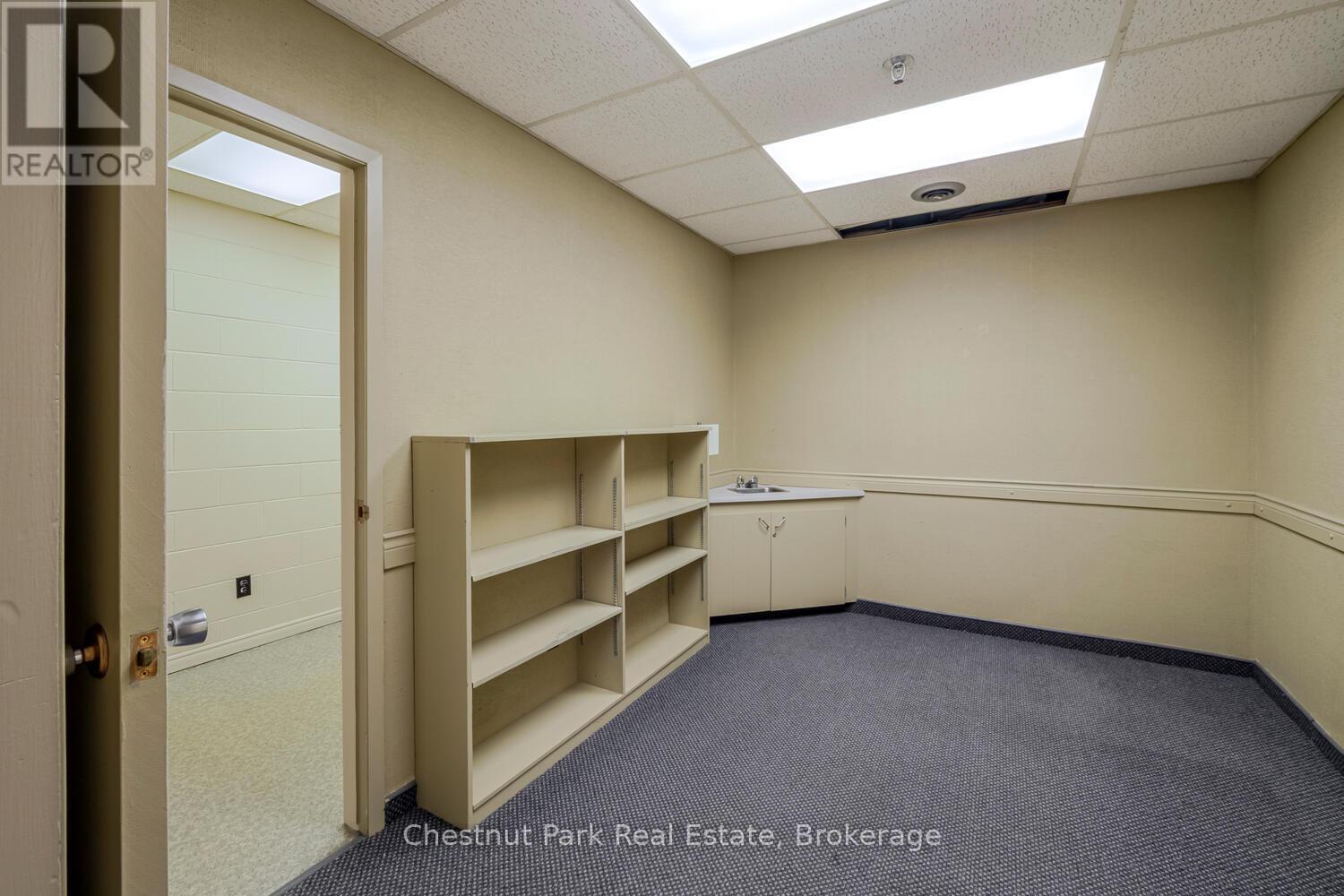 10 - 945 3rd Avenue E, Owen Sound, Ontario  N4K 2K8 - Photo 8 - X12939518