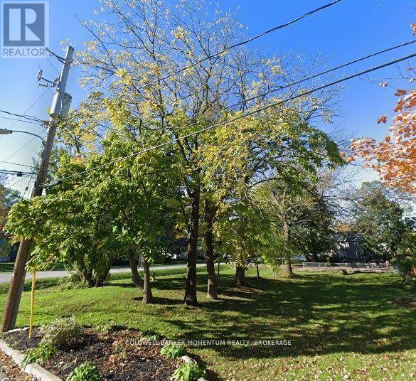 10a Betts Avenue, Grimsby, Ontario  L3M 2S6 - Photo 4 - X12939556