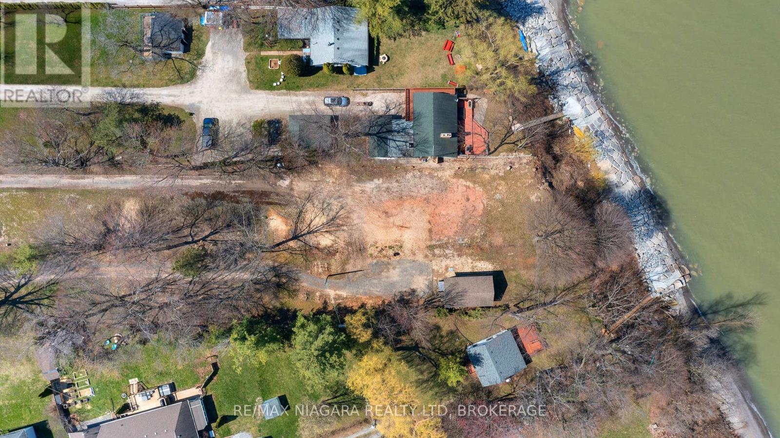 1204 Lakeshore Road W, St. Catharines, Ontario  L2R 6P9 - Photo 10 - X12939578