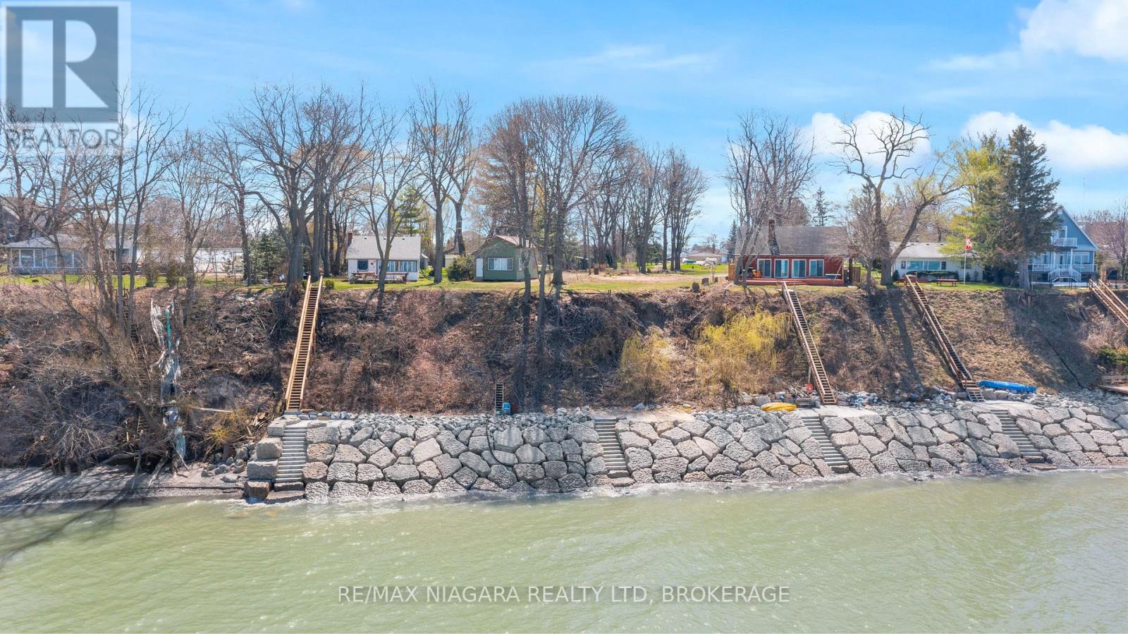 1204 Lakeshore Road W, St. Catharines, Ontario  L2R 6P9 - Photo 9 - X12939578