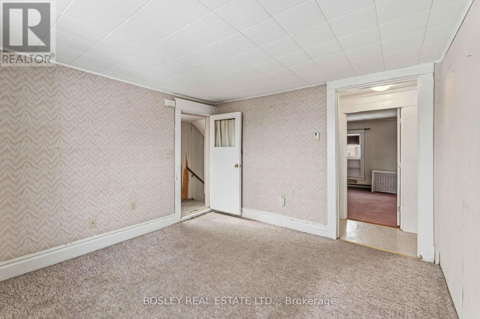 100 Niagara Street, St. Catharines, Ontario  L2R 4L4 - Photo 30 - X12939600