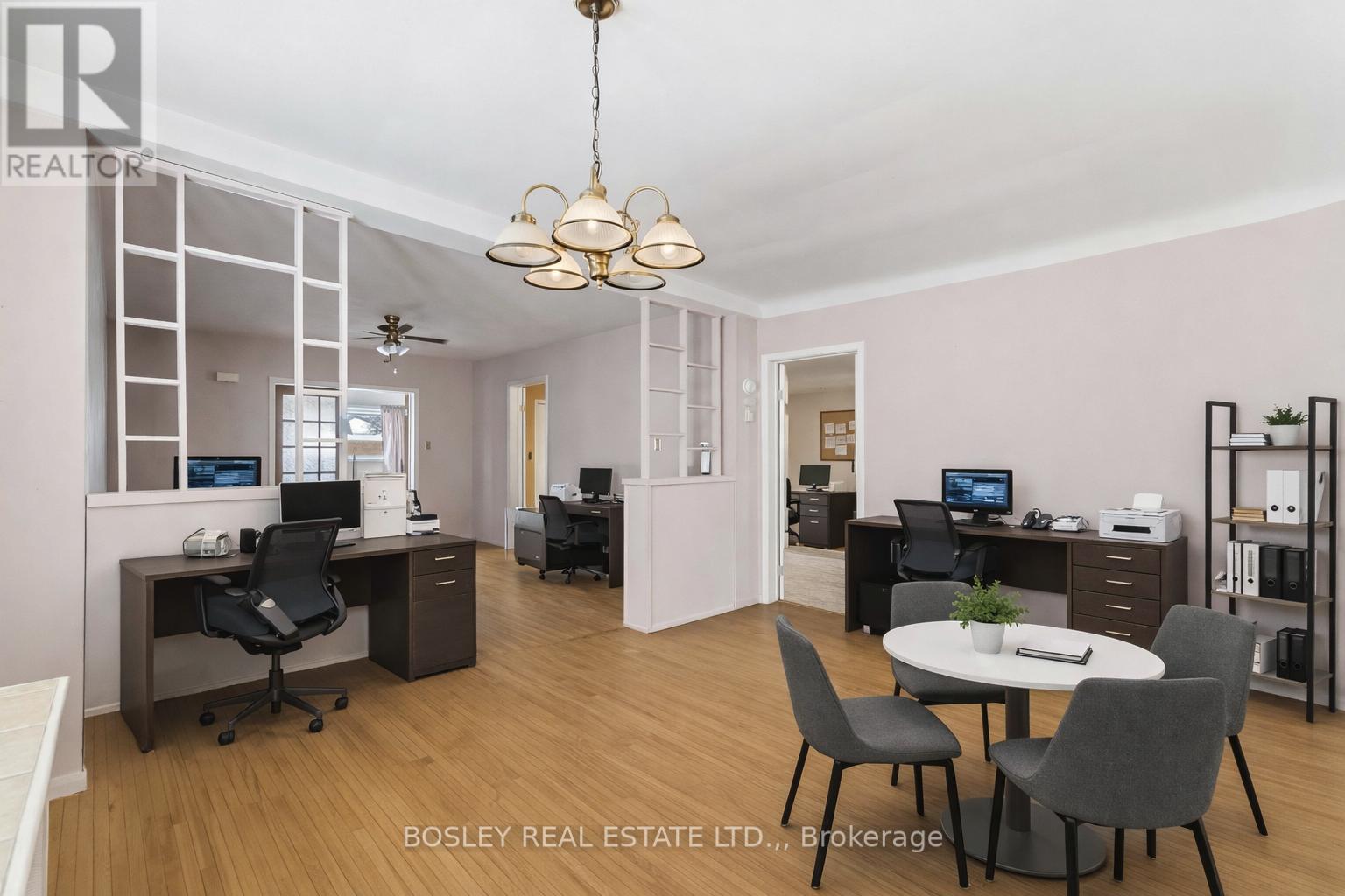 100 Niagara Street, St. Catharines, Ontario  L2R 4L4 - Photo 7 - X12939600