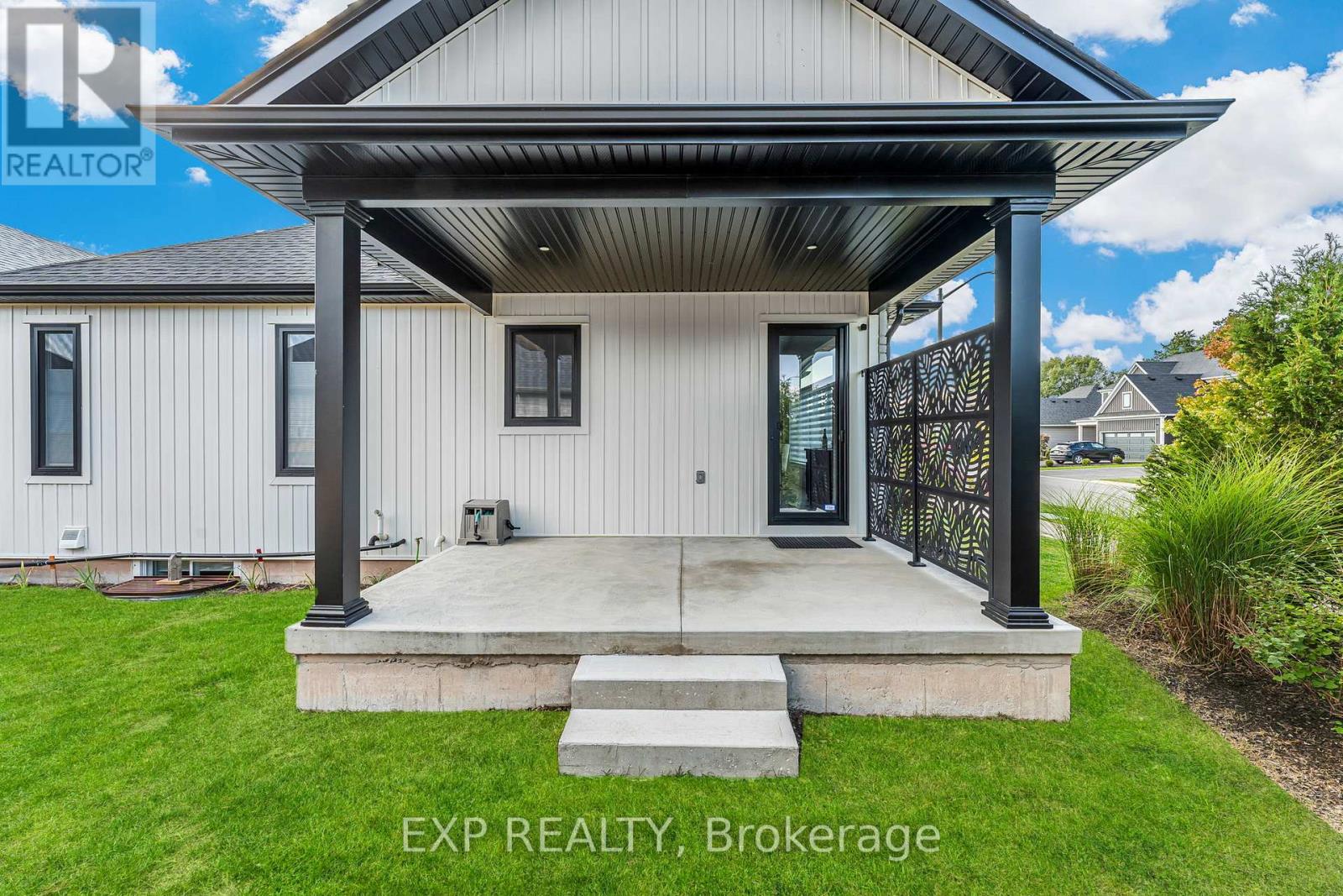 4242 Village Creek Drive, Fort Erie, Ontario  L0S 1S0 - Photo 37 - X12939744