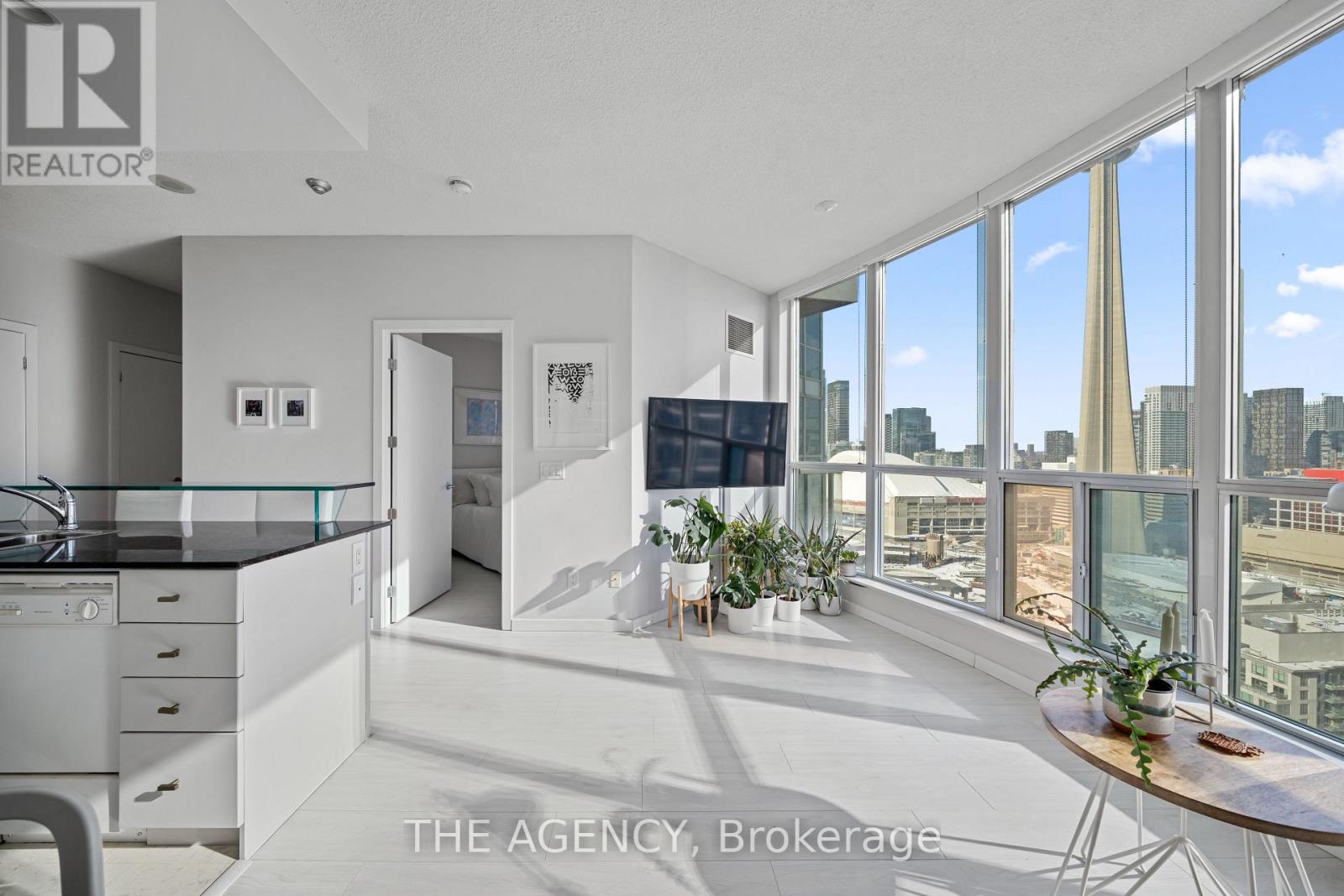 3313 - 208 Queens Quay W, Toronto, Ontario  M5J 2Y5 - Photo 11 - C12939532