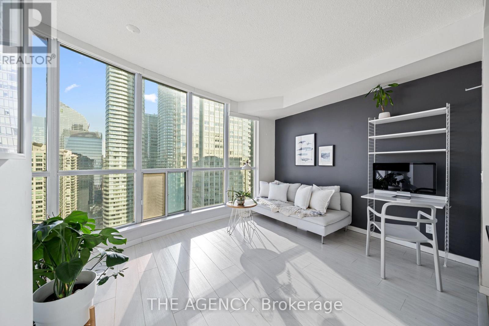 3313 - 208 Queens Quay W, Toronto, Ontario  M5J 2Y5 - Photo 7 - C12939532