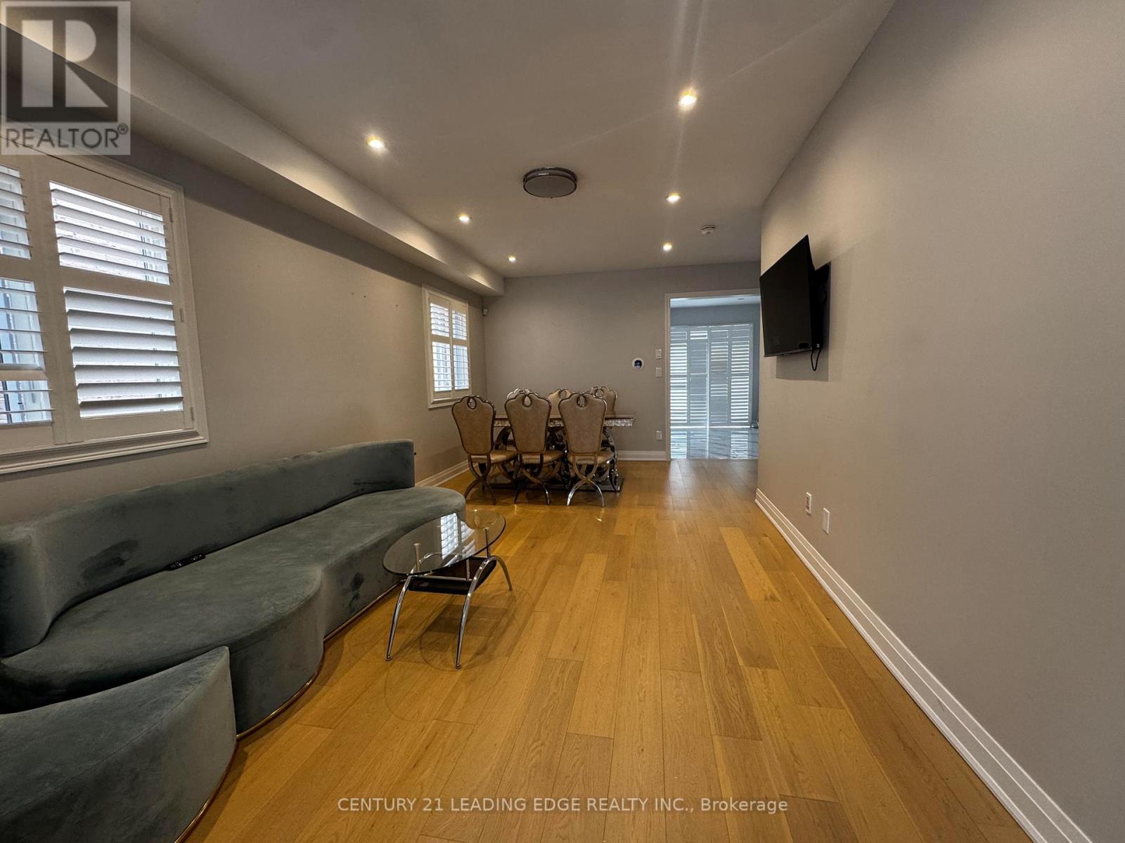 66 James Mccullough Road, Whitchurch-Stouffville, Ontario  L4A 0Z3 - Photo 3 - N12939426