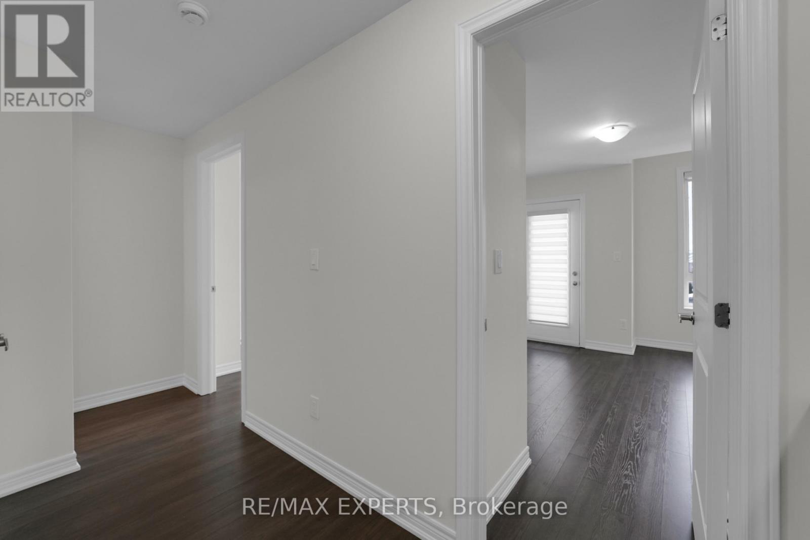 10 - 105 Kayla Crescent, Vaughan, Ontario L6A 4W3 - Photo 20 - N12939478