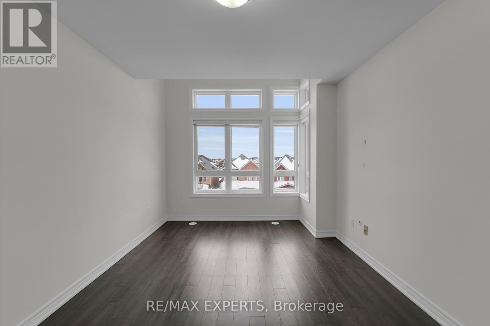 10 - 105 Kayla Crescent, Vaughan, Ontario L6A 4W3 - Photo 30 - N12939478