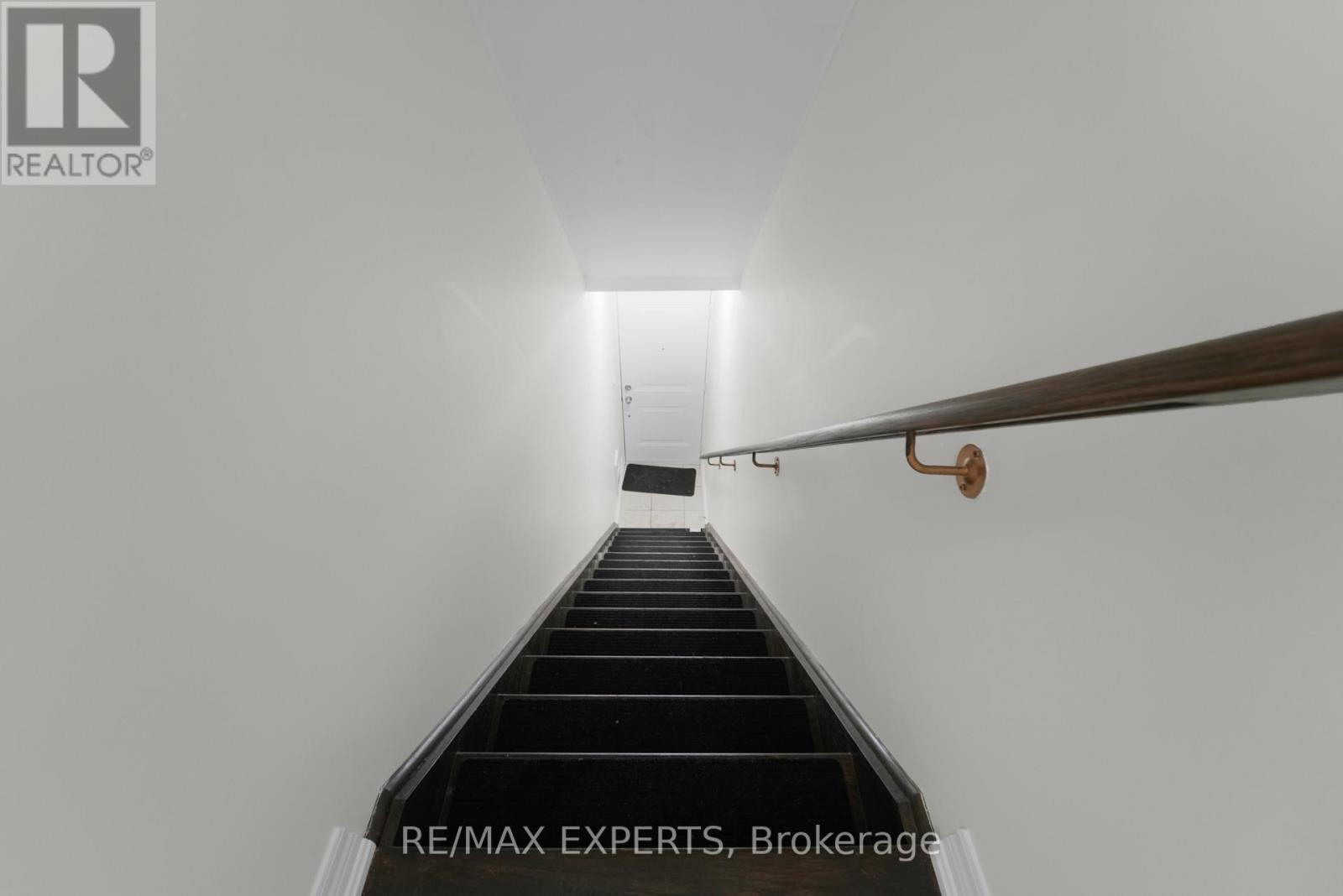 10 - 105 Kayla Crescent, Vaughan, Ontario L6A 4W3 - Photo 32 - N12939478