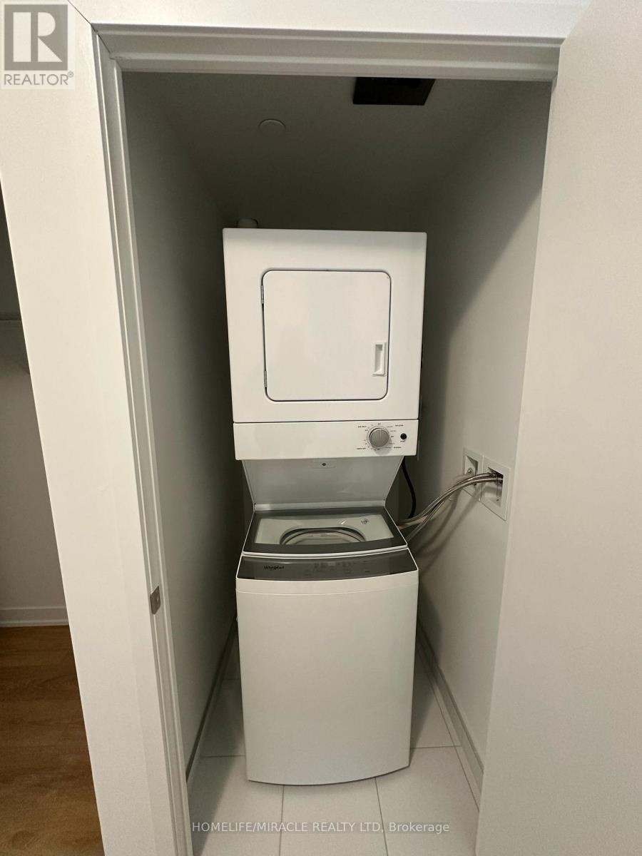 2431 - 498 Caldari Road, Vaughan, Ontario  L4K 0R6 - Photo 18 - N12939538