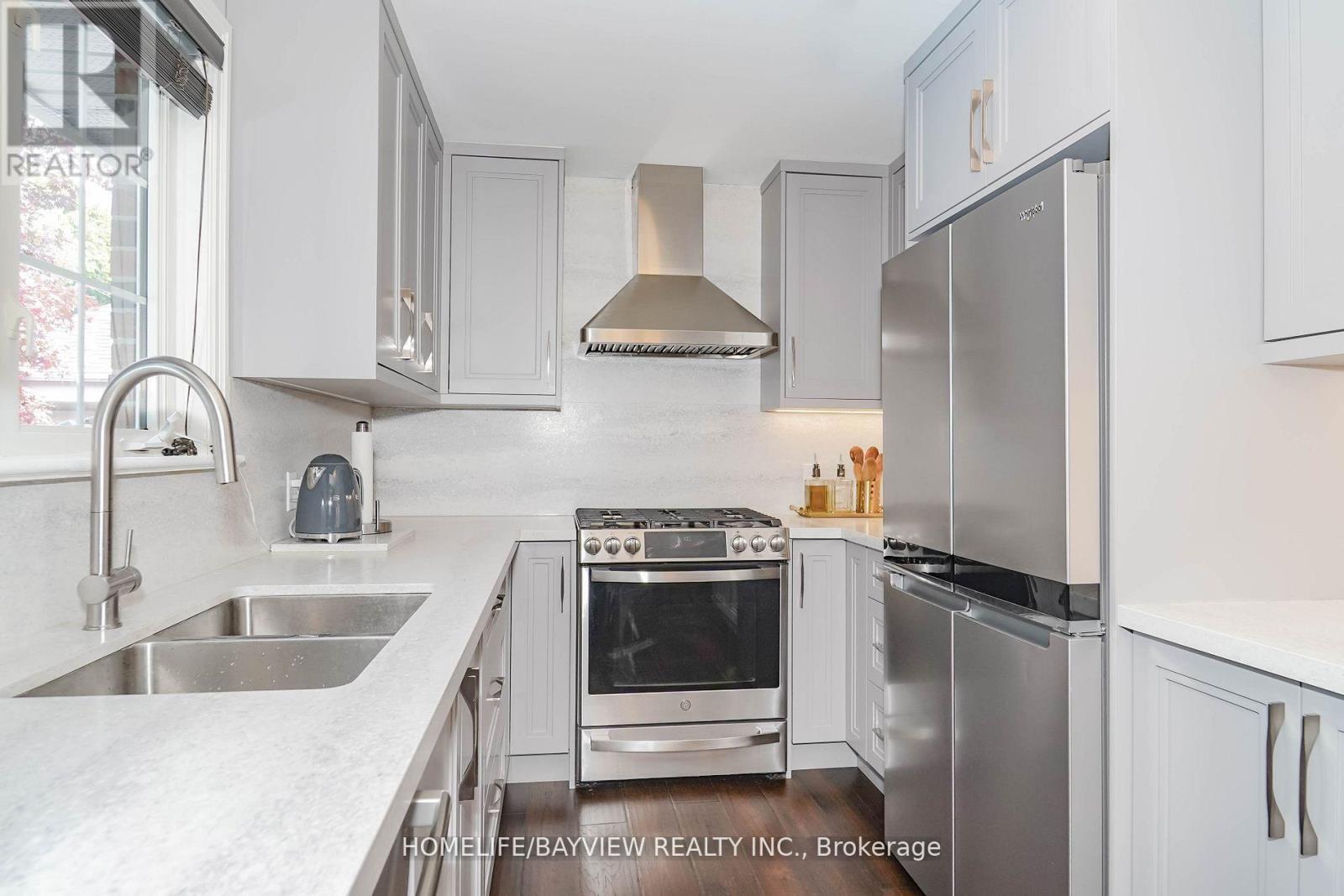 32 Silver Aspen Drive, Markham, Ontario  L3T 3T2 - Photo 29 - N12939554