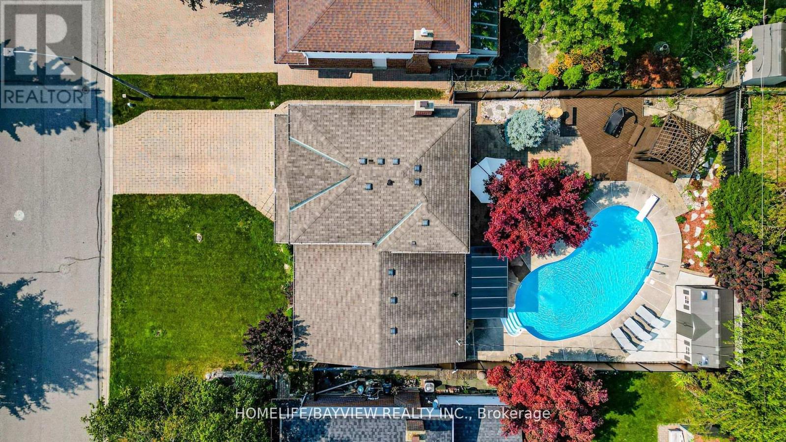 32 Silver Aspen Drive, Markham, Ontario  L3T 3T2 - Photo 3 - N12939554