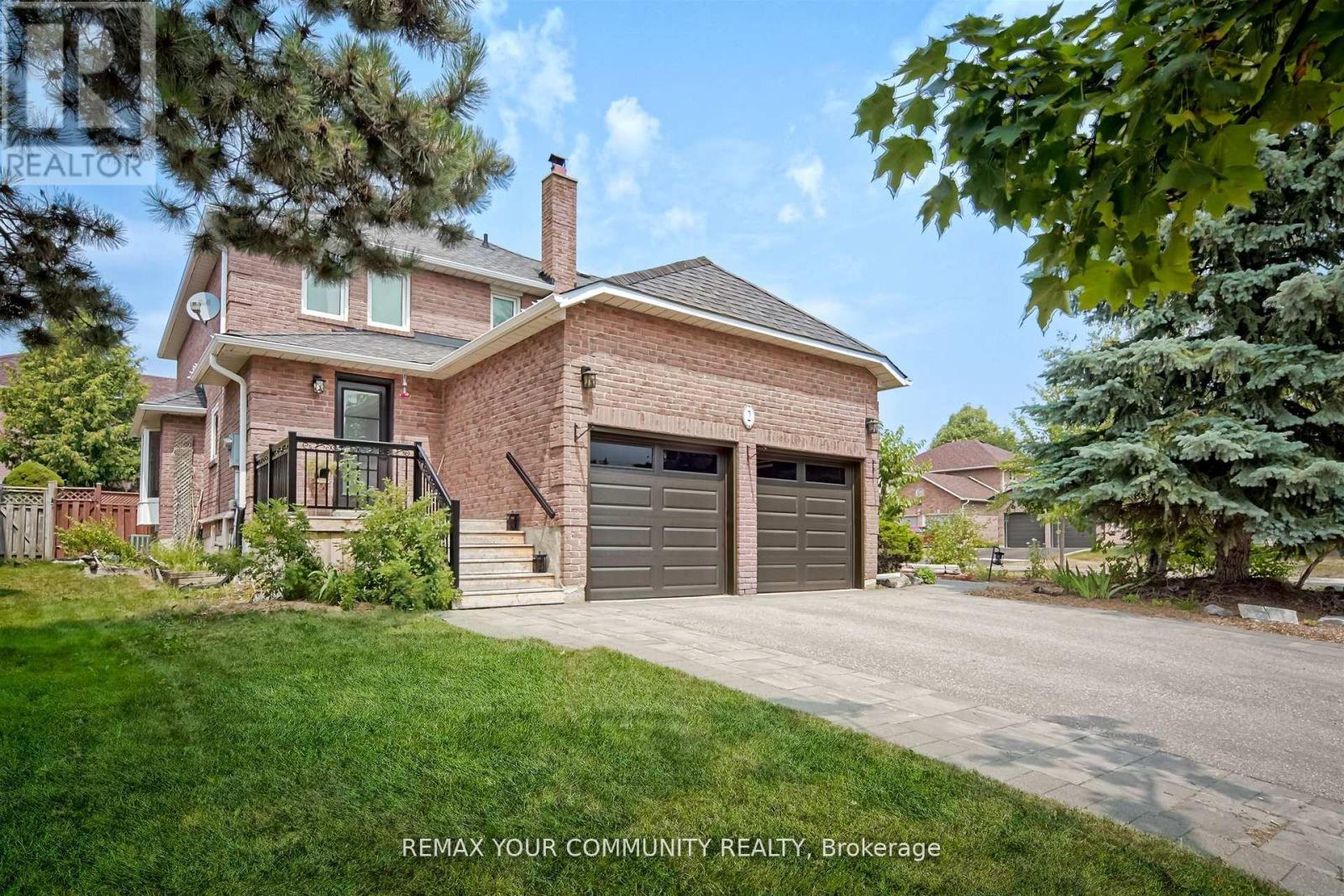 2 Kirkland Court, Richmond Hill, Ontario  L4C 9J1 - Photo 48 - N12939568