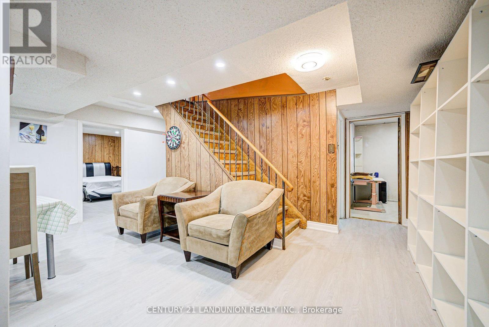 183 Willowbrook Road, Markham, Ontario  L3T 5L5 - Photo 29 - N12939646