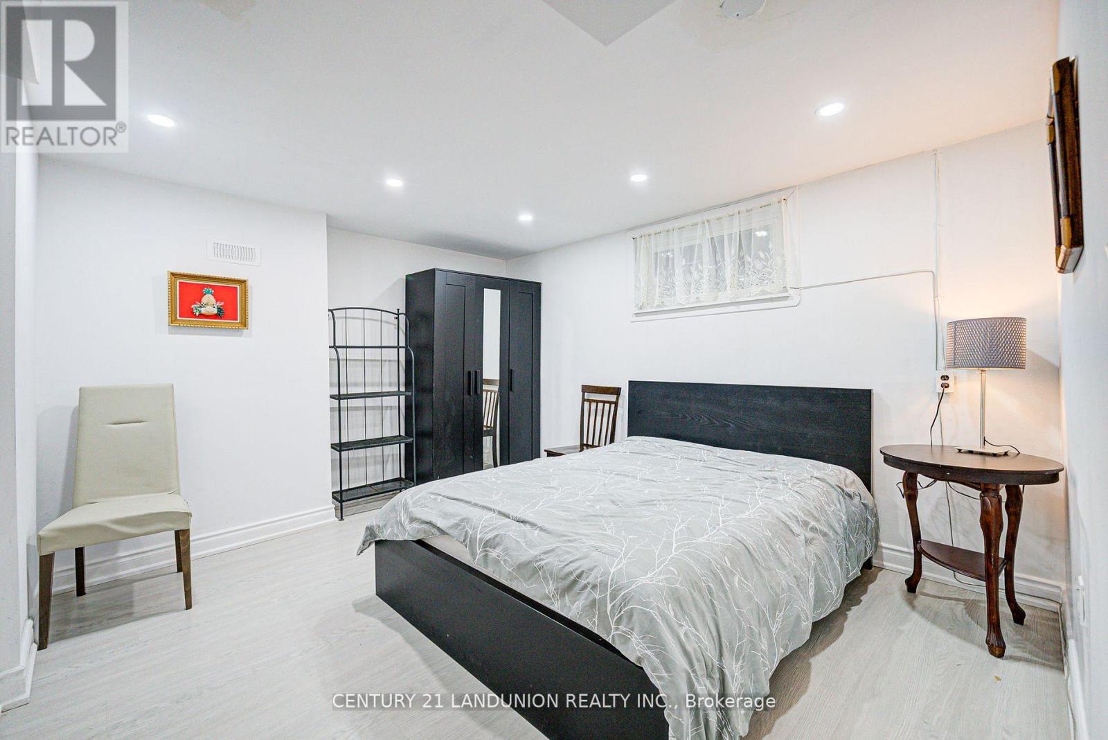 183 Willowbrook Road, Markham, Ontario  L3T 5L5 - Photo 38 - N12939646