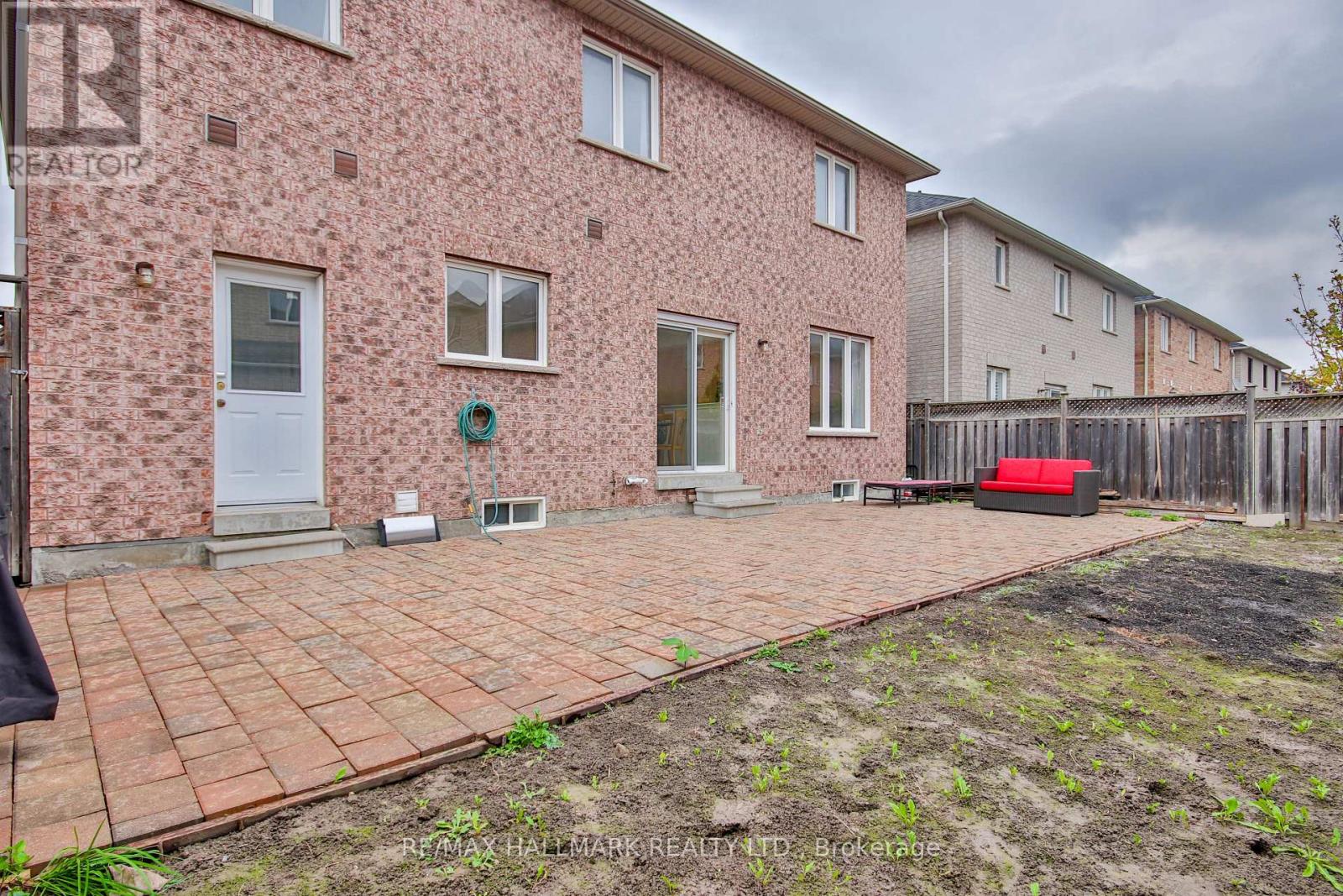 15 Briarglen Road, Markham, Ontario  L6C 2K5 - Photo 49 - N12939676