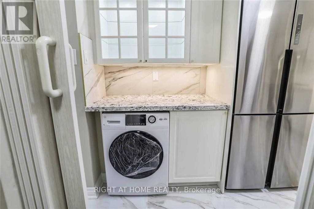 710 - 80 Inverlochy Boulevard, Markham, Ontario  L3T 4P3 - Photo 15 - N12939762