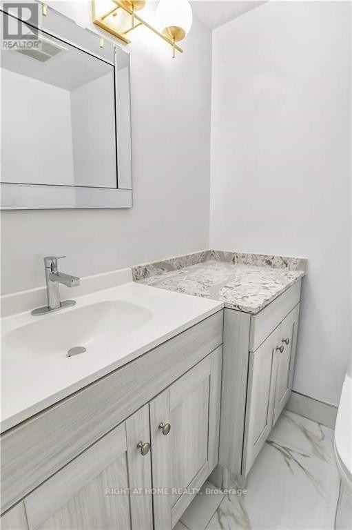 710 - 80 Inverlochy Boulevard, Markham, Ontario  L3T 4P3 - Photo 22 - N12939762