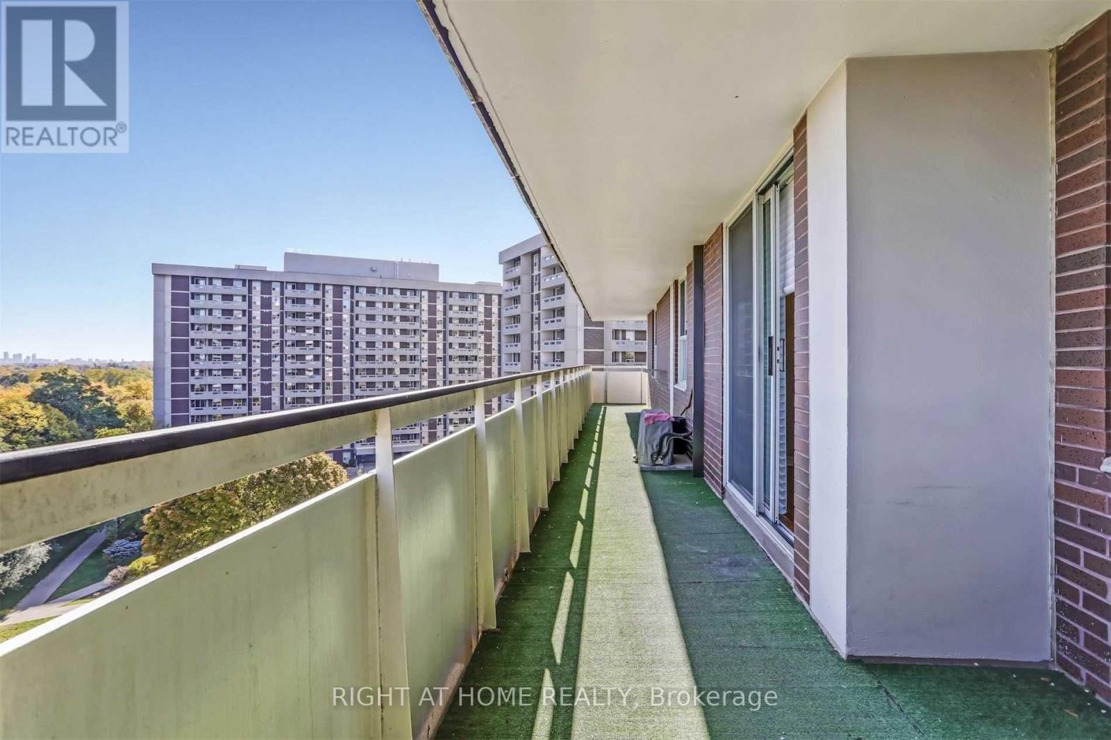 710 - 80 Inverlochy Boulevard, Markham, Ontario  L3T 4P3 - Photo 27 - N12939762