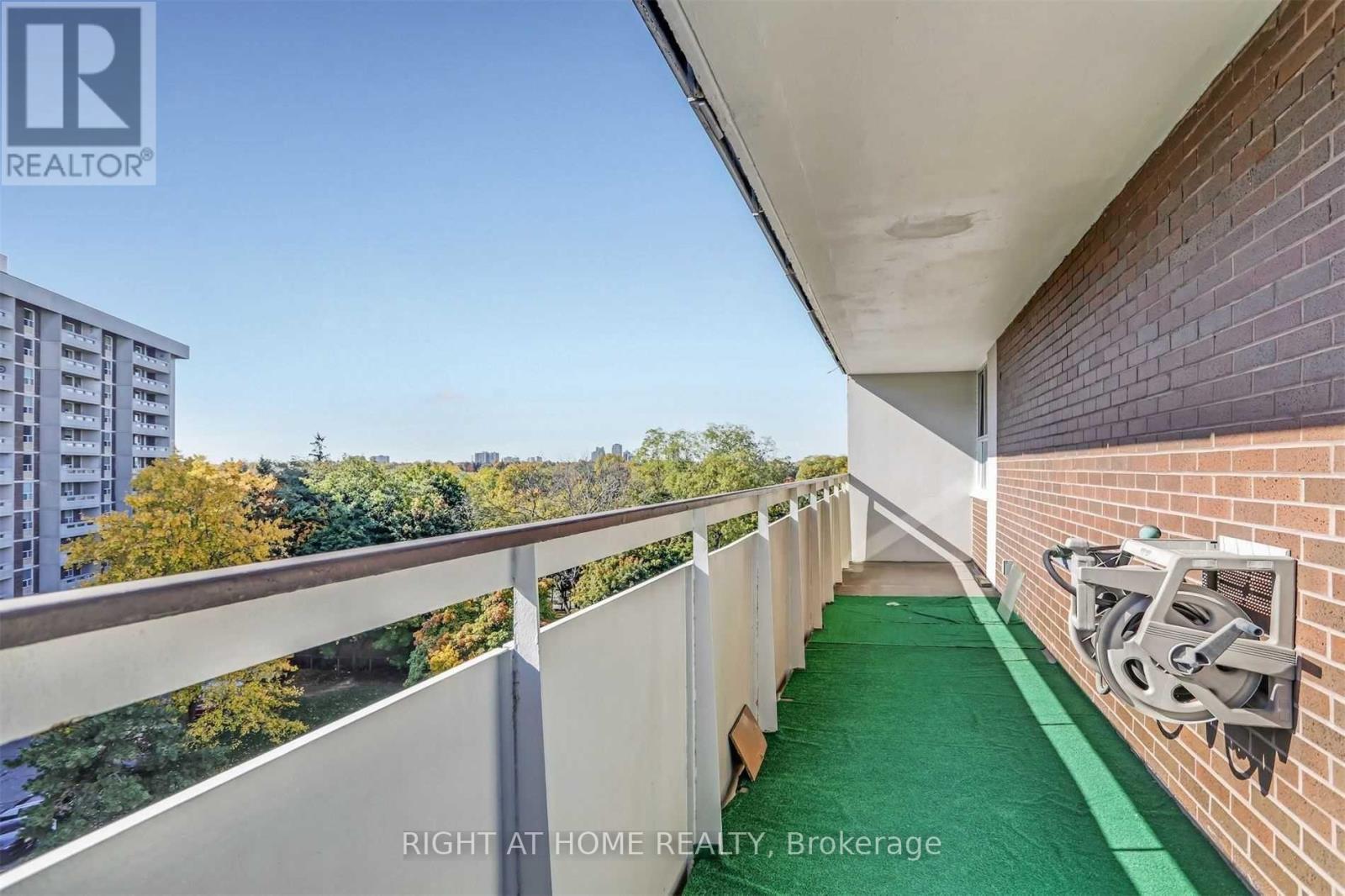 710 - 80 Inverlochy Boulevard, Markham, Ontario  L3T 4P3 - Photo 29 - N12939762