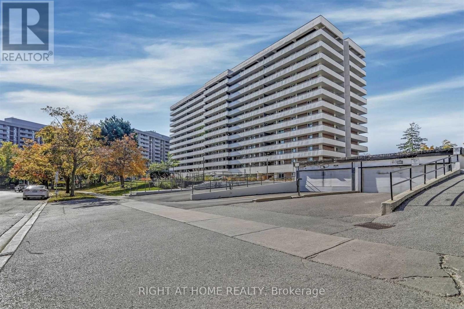 710 - 80 Inverlochy Boulevard, Markham, Ontario  L3T 4P3 - Photo 36 - N12939762