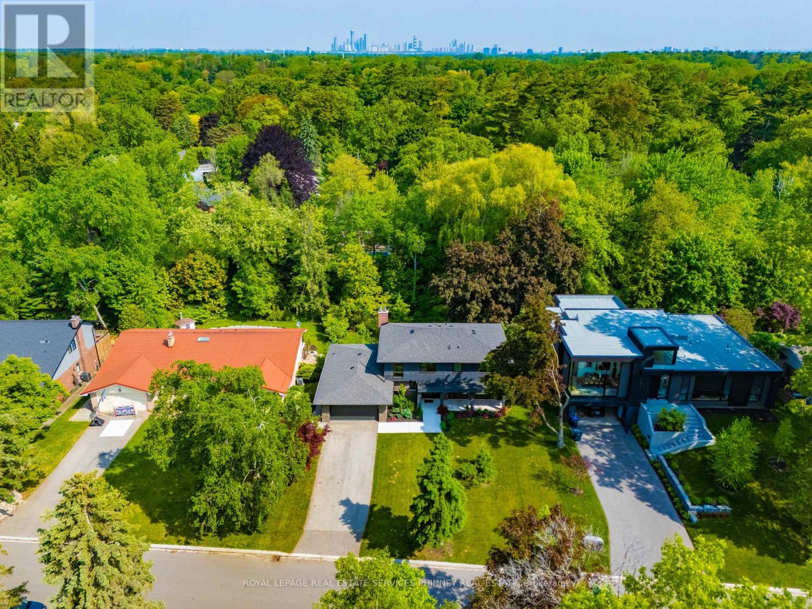 1355 Gatehouse Drive, Mississauga, Ontario  L5H 1A6 - Photo 45 - W12799586