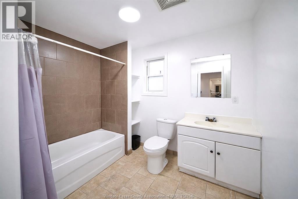 3463 Harris Street, Windsor, Ontario N9C 1N6 - Photo 10 - 26006627