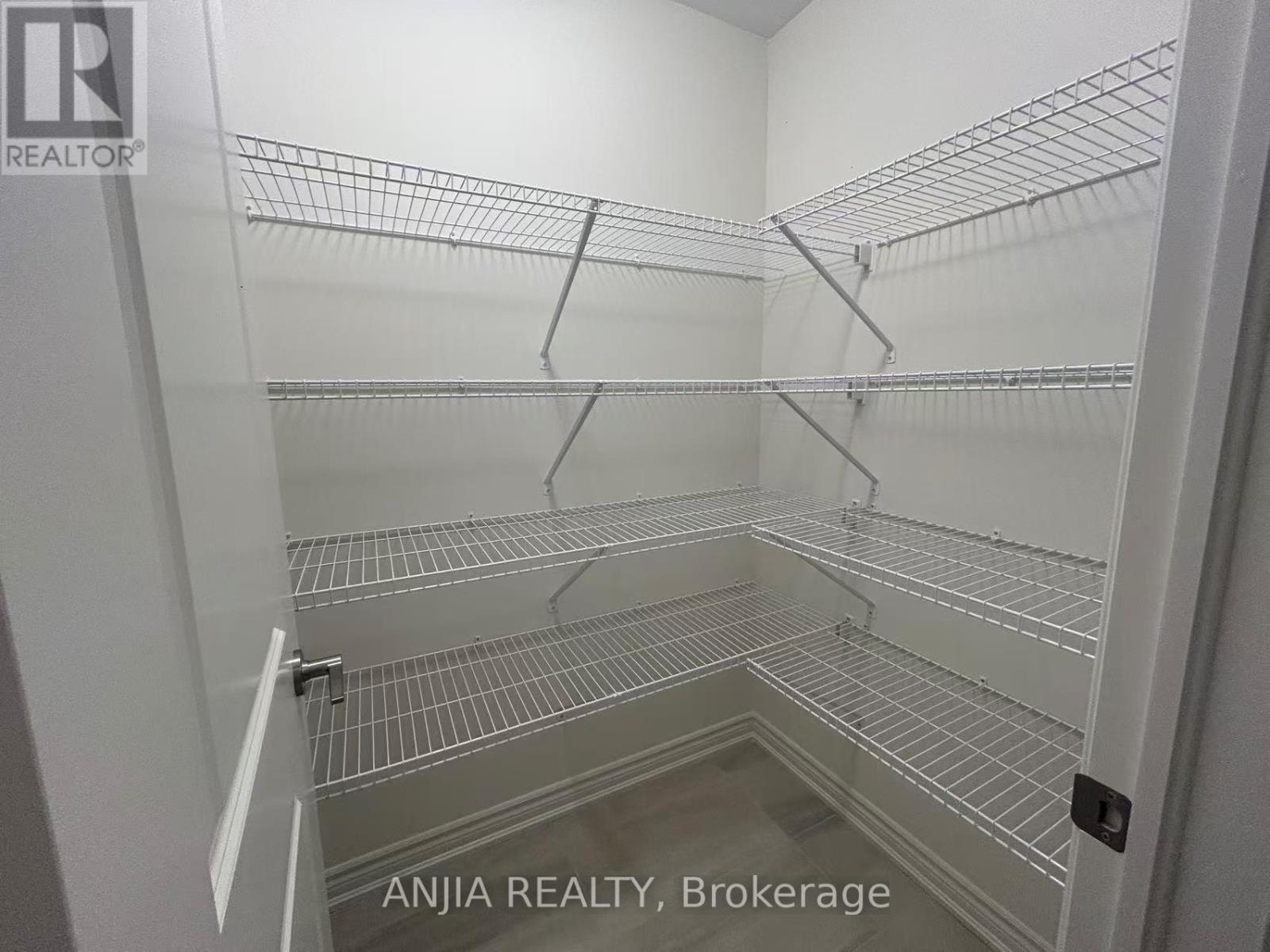 65 Greer Street, Barrie, Ontario  L9J 0R5 - Photo 24 - S12939262