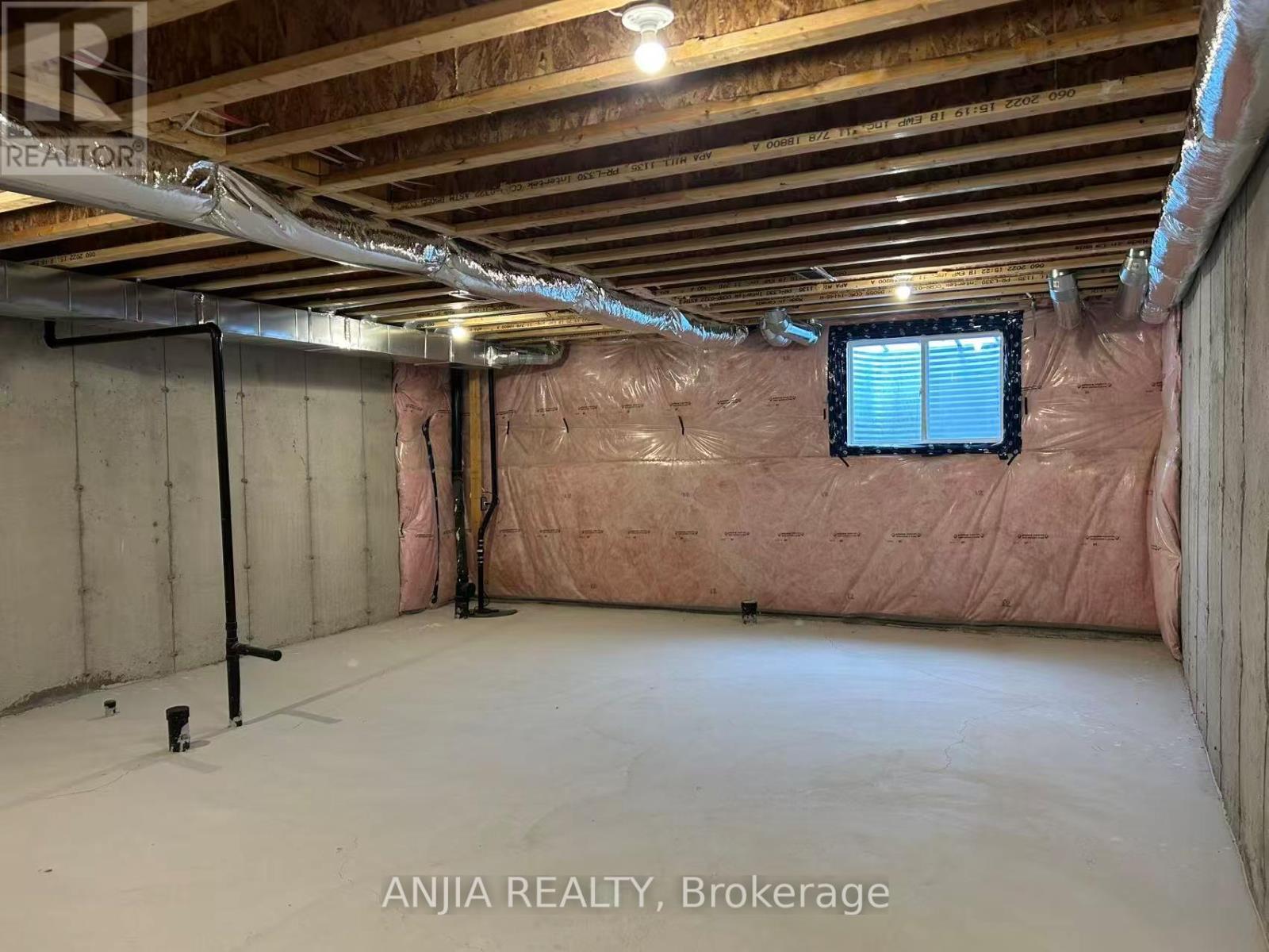 65 Greer Street, Barrie, Ontario  L9J 0R5 - Photo 25 - S12939262