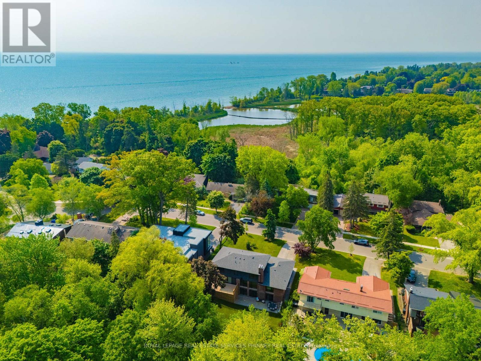 1355 Gatehouse Drive, Mississauga, Ontario  L5H 1A6 - Photo 43 - W12799586