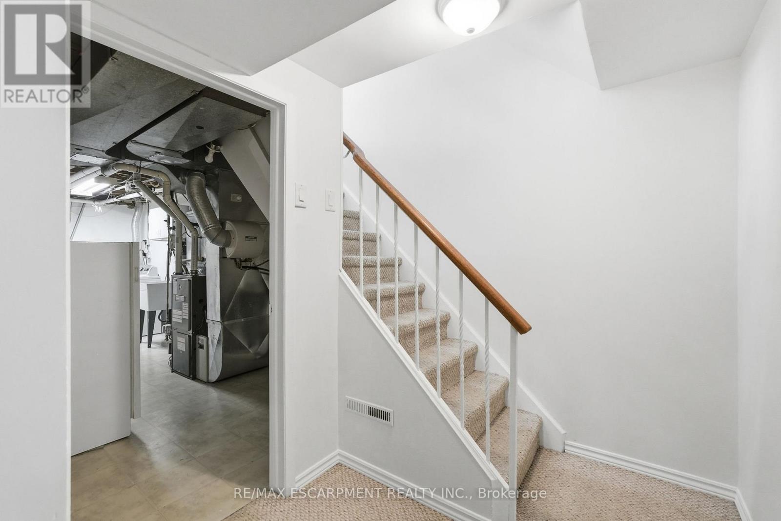 4 - 2252 Upper Middle Road, Burlington, Ontario  L7P 2Z9 - Photo 26 - W12939408