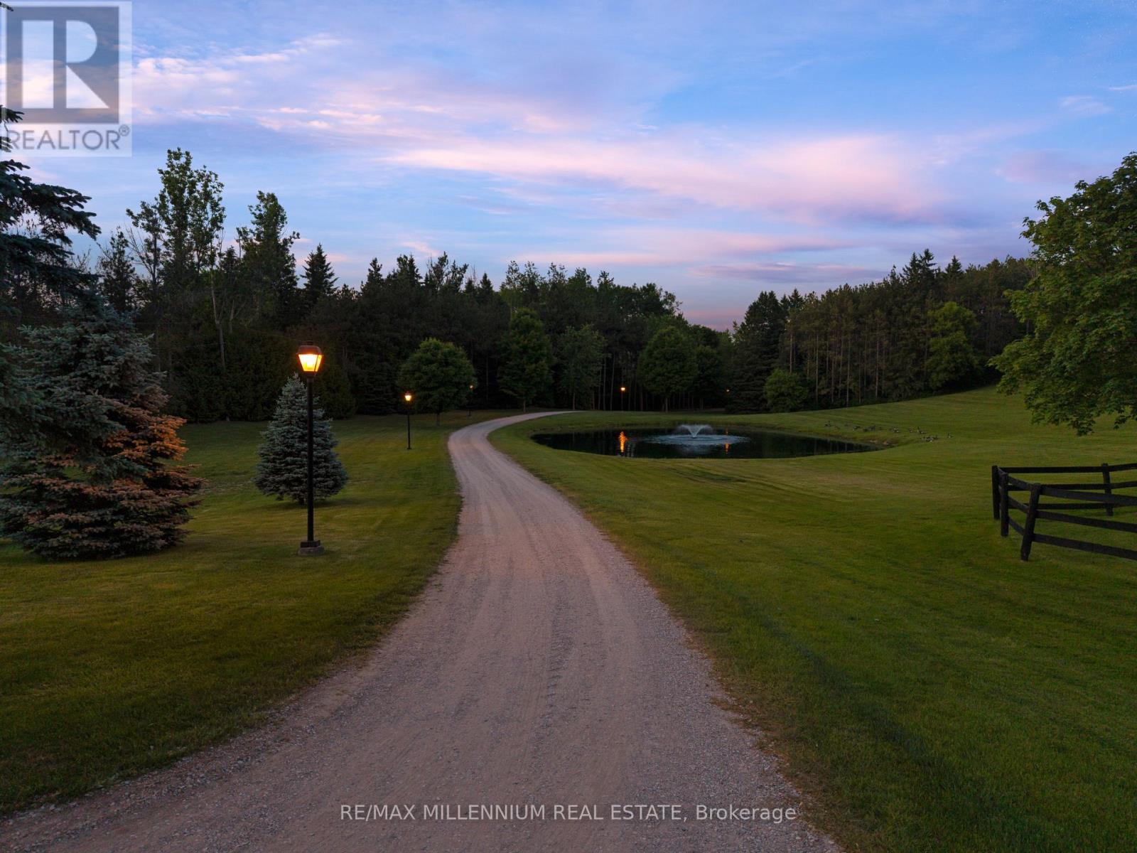 16718 Caledon King Townline N, Caledon, Ontario  L7E 3R5 - Photo 2 - W12939482