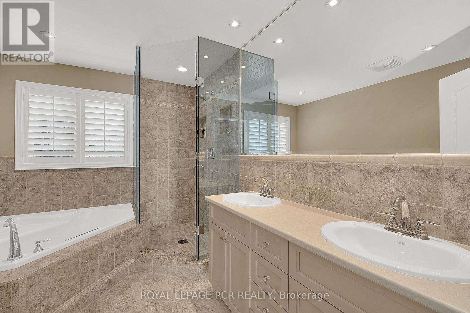 4 Vantagebrook Court, Caledon, Ontario  L7E 1J3 - Photo 31 - W12939486