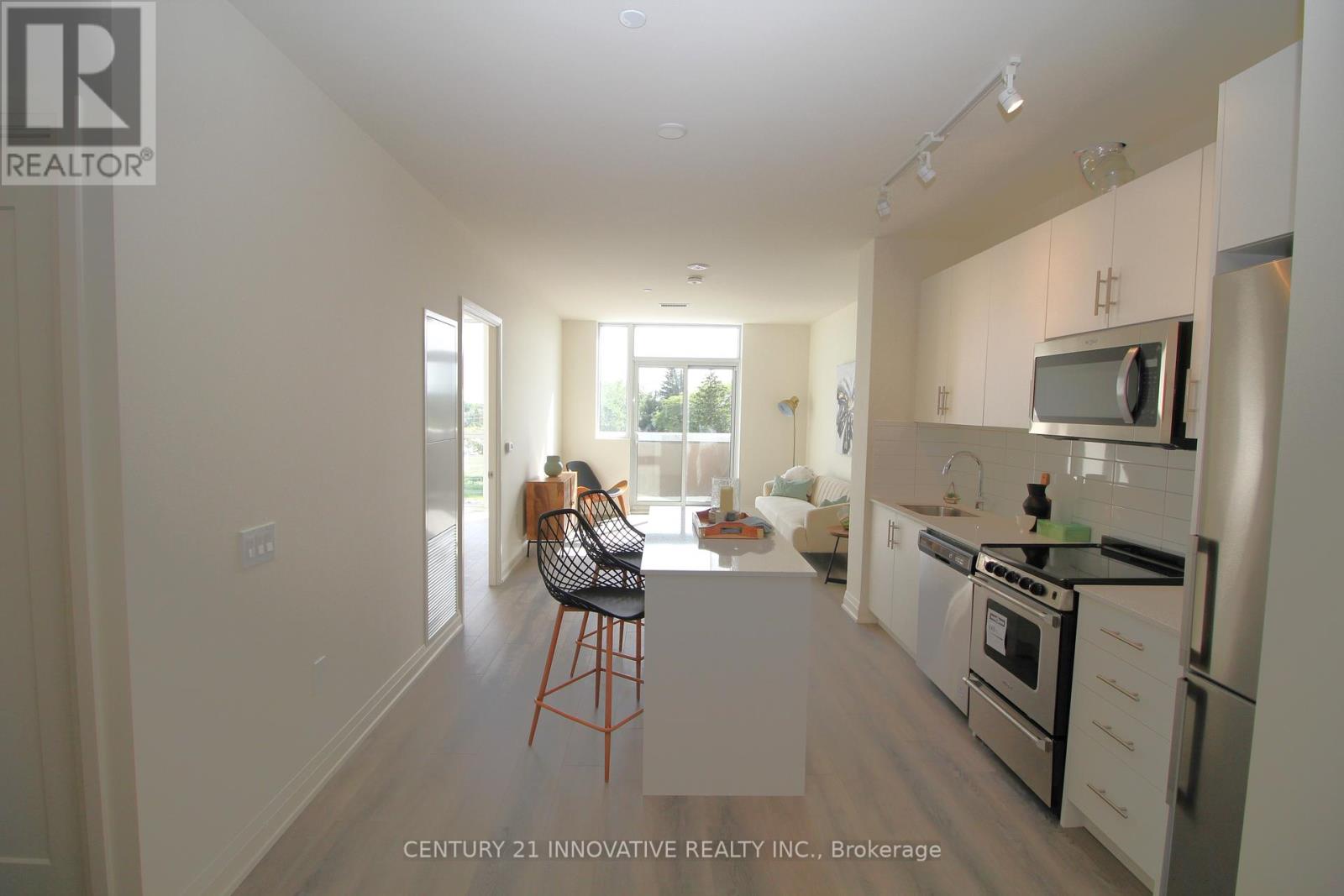 223 - 509 Dundas Street W, Oakville, Ontario  L6M 5P4 - Photo 2 - W12939502