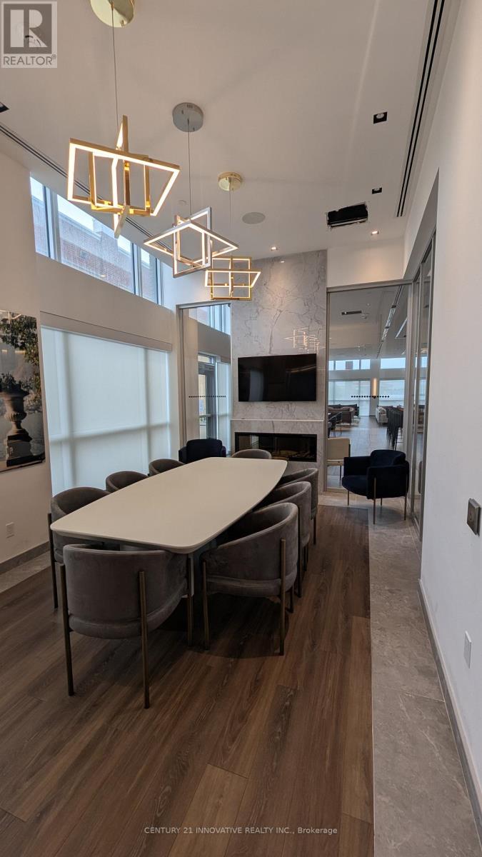 223 - 509 Dundas Street W, Oakville, Ontario  L6M 5P4 - Photo 23 - W12939502