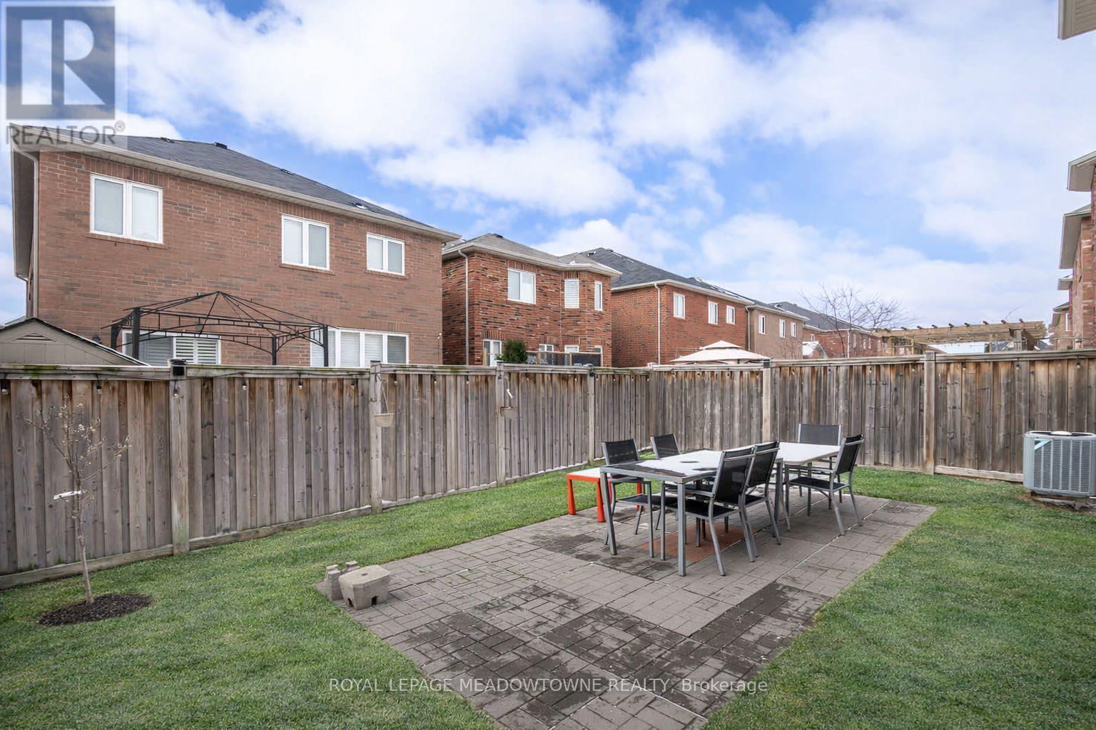 471 Ollerenshaw Point, Milton, Ontario  L9T 8P7 - Photo 38 - W12939504