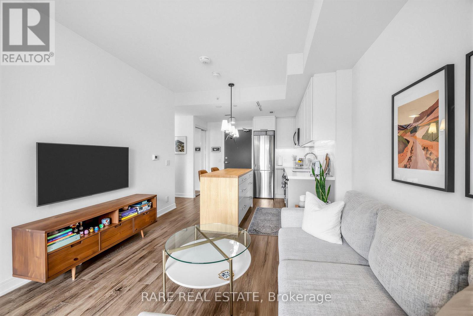 403 - 1 Neighbourhood Lane, Toronto, Ontario  M8Y 0C2 - Photo 6 - W12939550