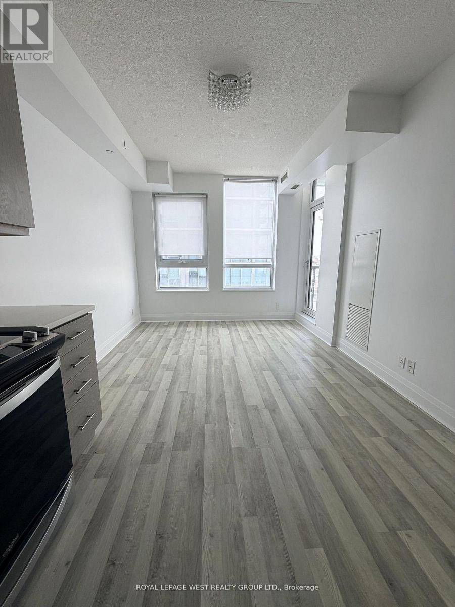 502 - 17 Zorra Street, Toronto, Ontario  M8Z 0C8 - Photo 4 - W12939626