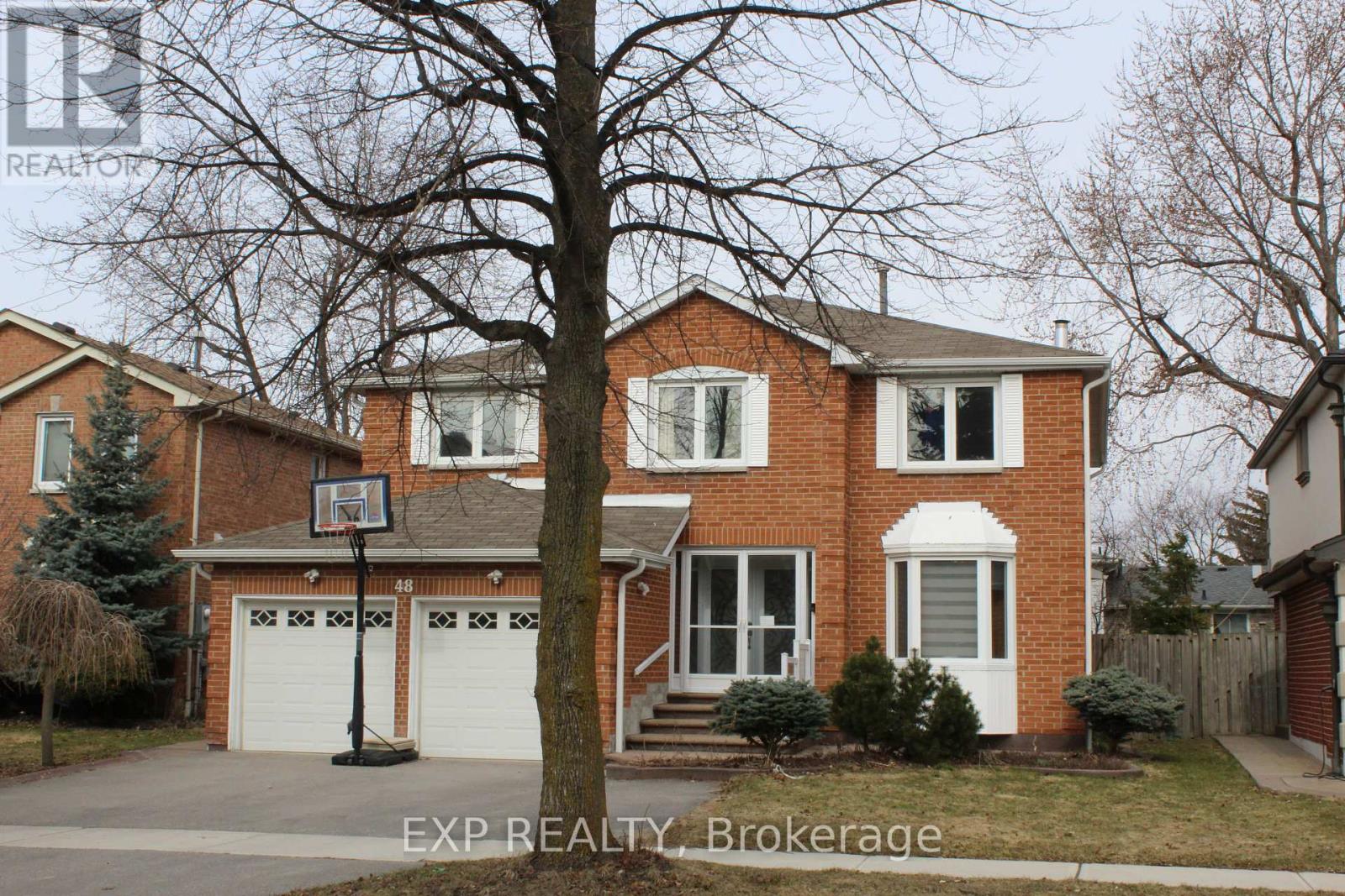 48 HOWELL STREET, Brampton, Ontario