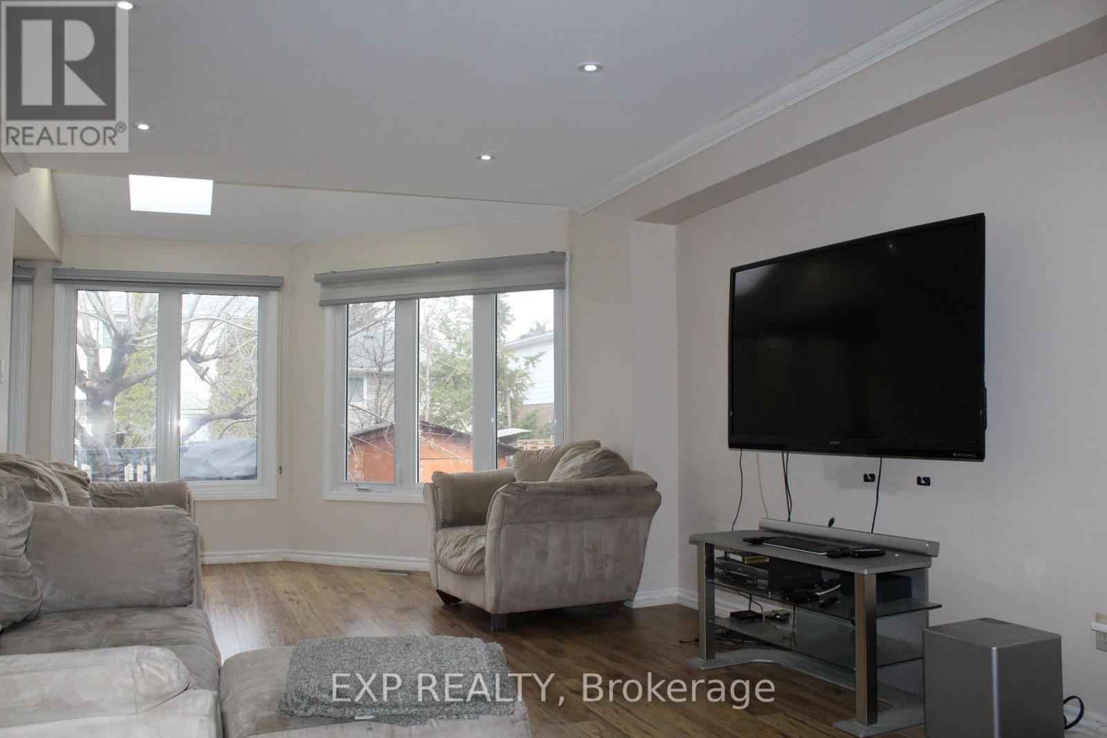 48 Howell Street, Brampton, Ontario  L6Y 3H8 - Photo 18 - W12939630