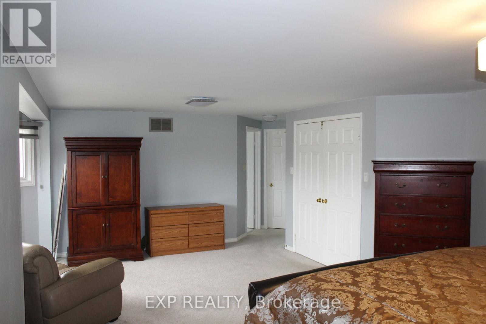 48 Howell Street, Brampton, Ontario  L6Y 3H8 - Photo 32 - W12939630