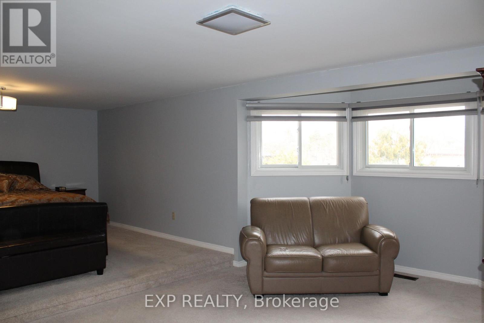 48 Howell Street, Brampton, Ontario  L6Y 3H8 - Photo 33 - W12939630