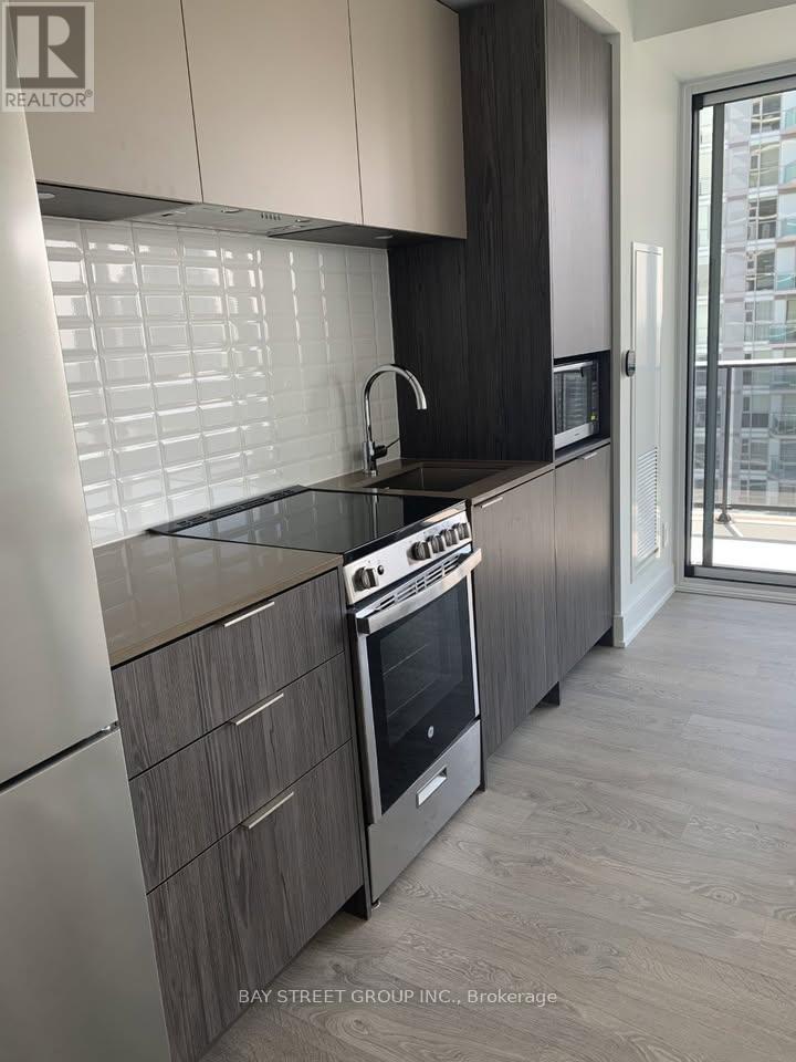 3508 - 70 Annie Craig Drive, Toronto, Ontario  M8V 0G2 - Photo 3 - W12939682