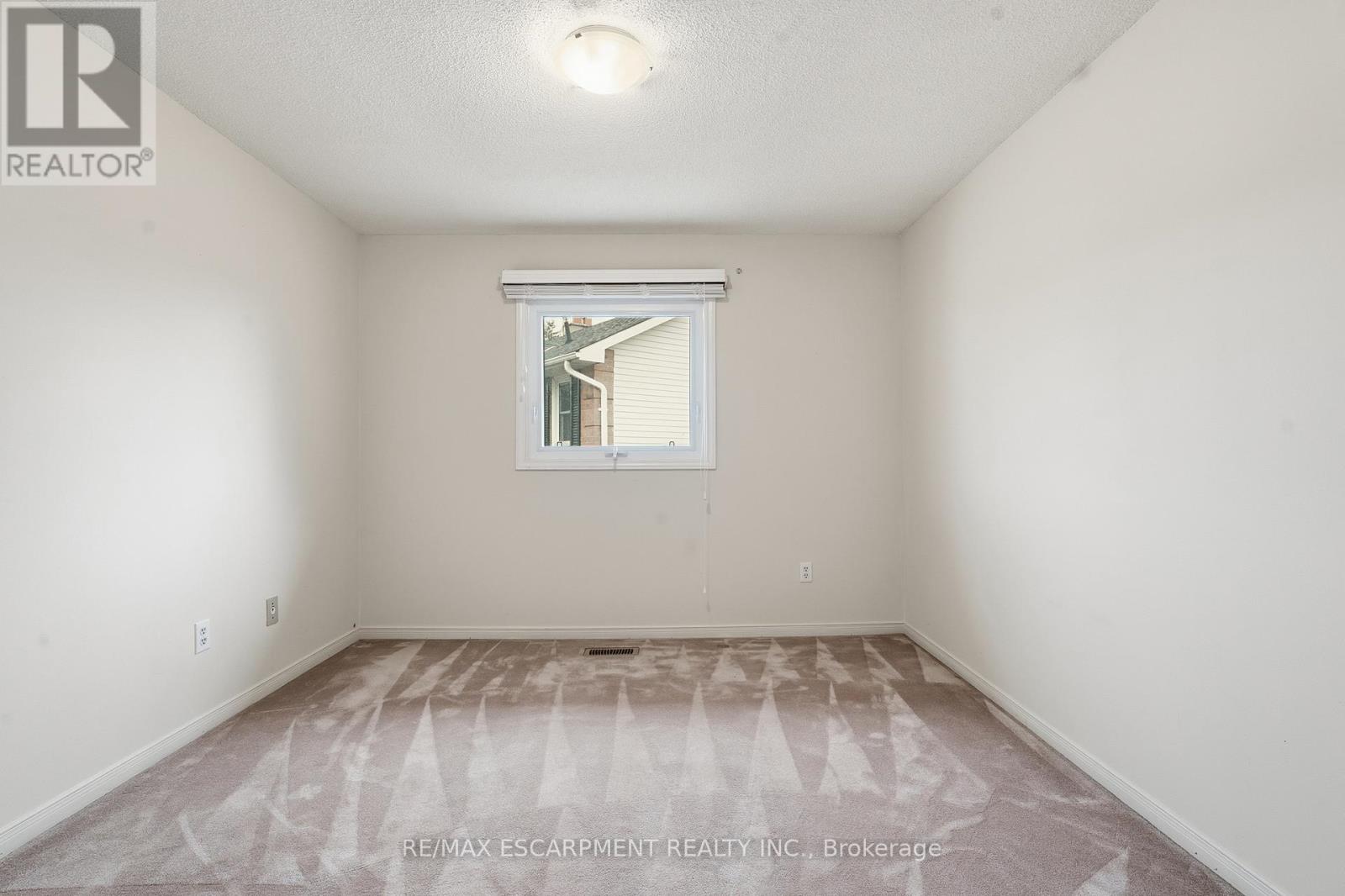 2097 Edgebank Court, Burlington, Ontario  L7M 2S8 - Photo 27 - W12939772