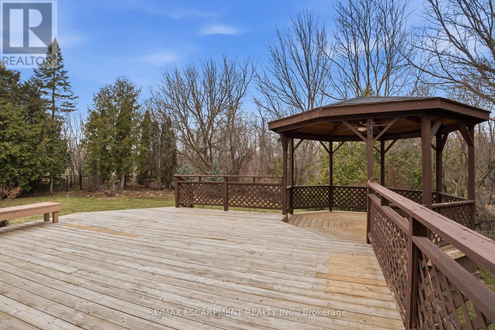 2097 Edgebank Court, Burlington, Ontario  L7M 2S8 - Photo 35 - W12939772