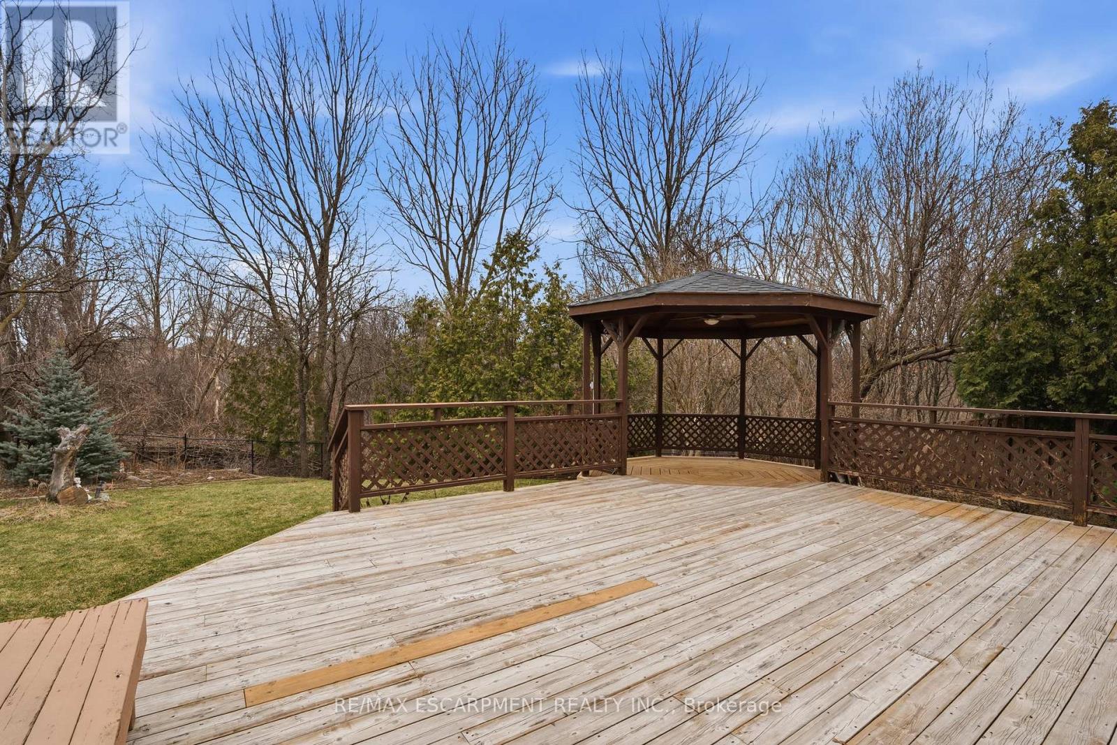 2097 Edgebank Court, Burlington, Ontario  L7M 2S8 - Photo 36 - W12939772