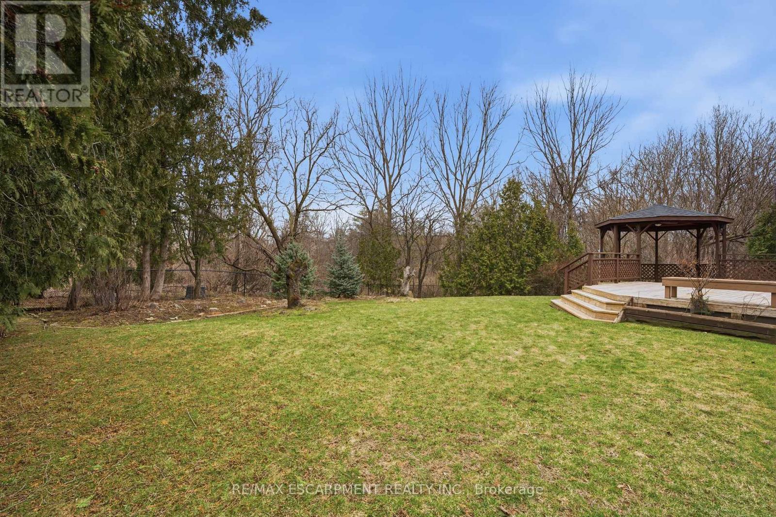 2097 Edgebank Court, Burlington, Ontario  L7M 2S8 - Photo 37 - W12939772