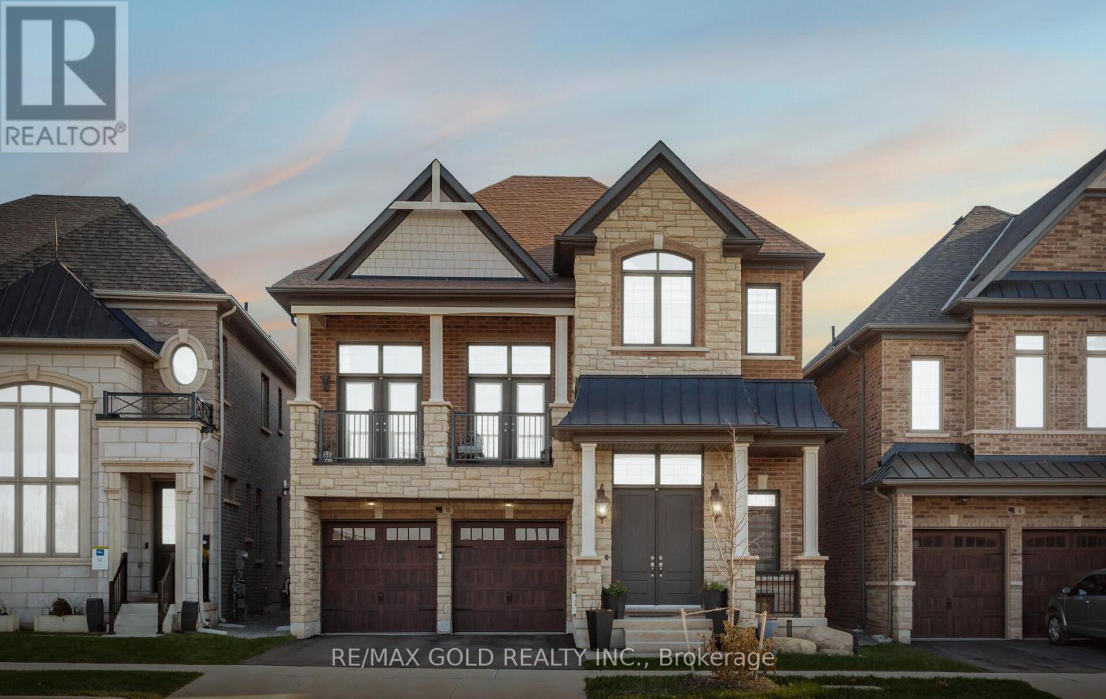 10 SETTLERS ROAD, Oakville, Ontario