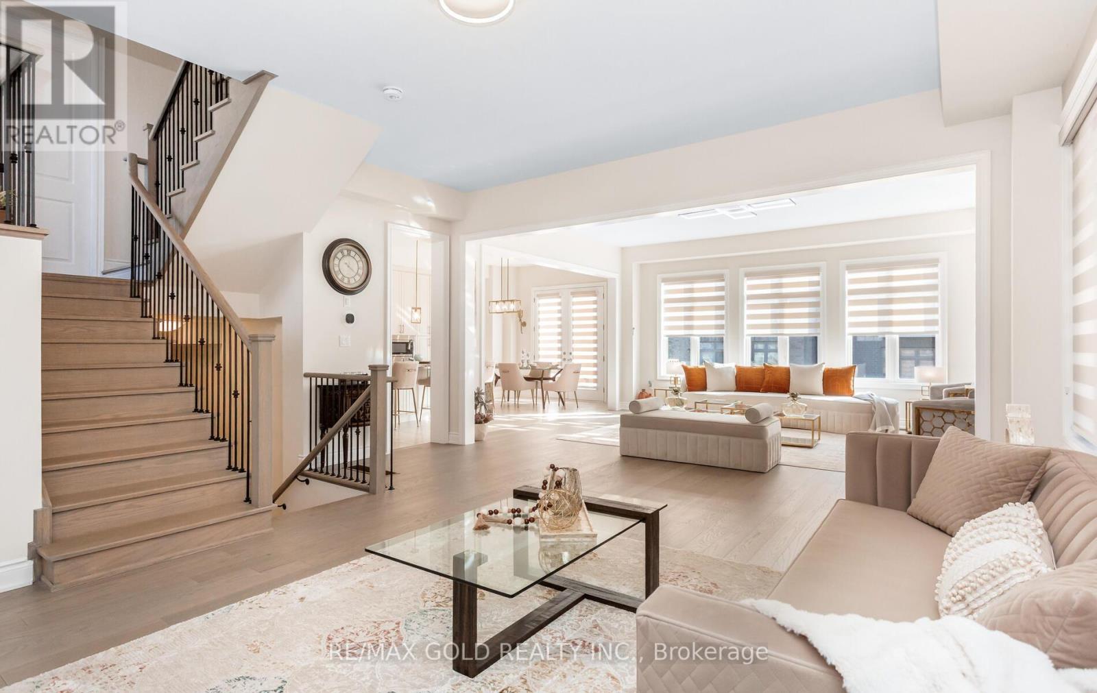 10 Settlers Road, Oakville, Ontario  L6H 0Y8 - Photo 10 - W12939794